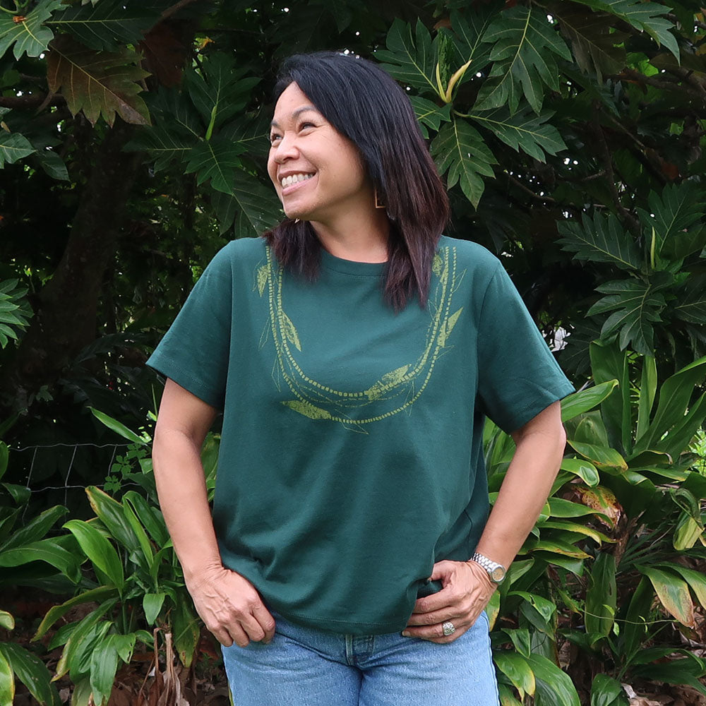 Mālama Kākou - Lei Women Green